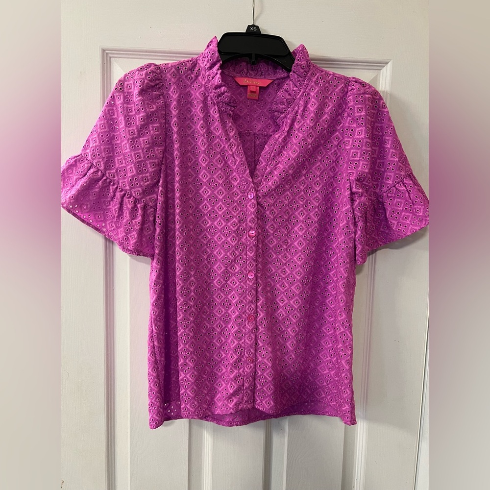 Lilly Pulitzer Pink Embroidered Eyelet Women's Button Up Top Size 2
